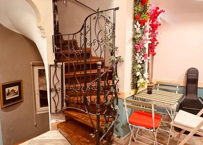 The House Company 度假居